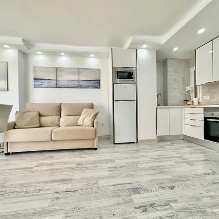 Torres De Yomely - M1c Playa de las Américas